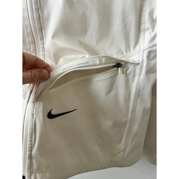 Nike Women's storm-fit ADV run division size medium - Picture 4 of 7